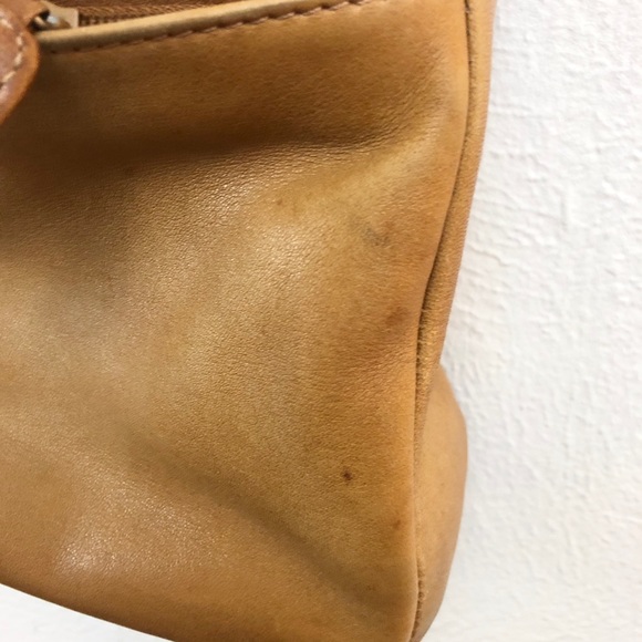 ♦️SOLD♦️Tignanello handbag - Picture 6 of 8